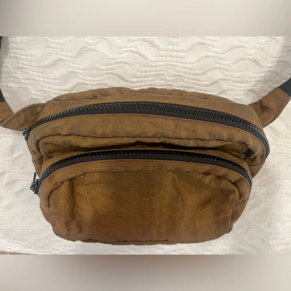 Baggu Fanny Pack - Picture 4 of 8